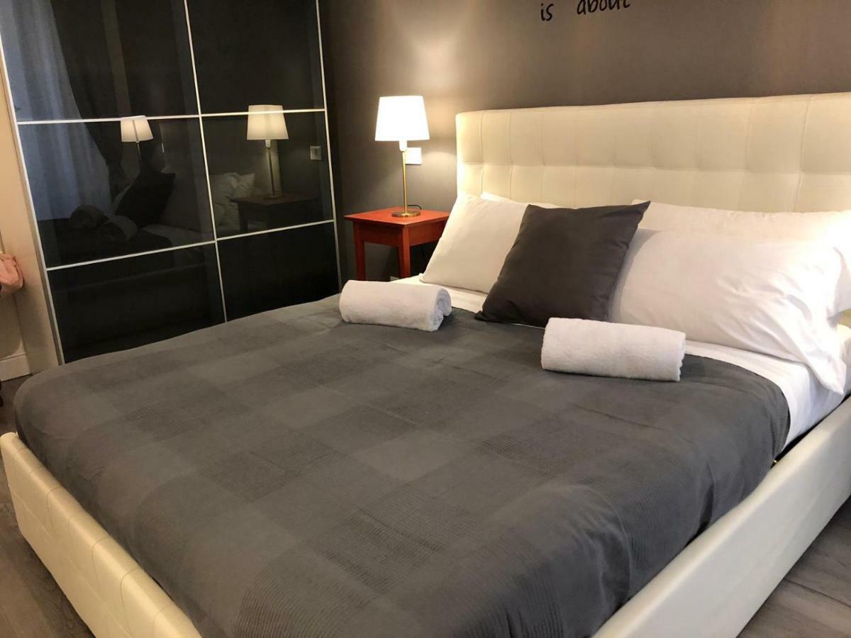 109 Suites Roma Buitenkant foto